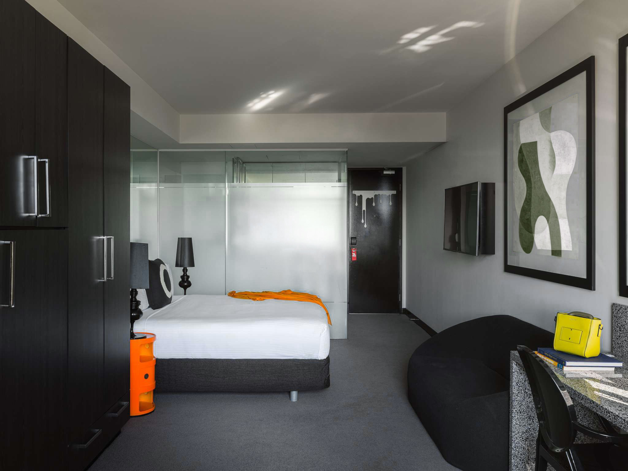 Elli Bedroom