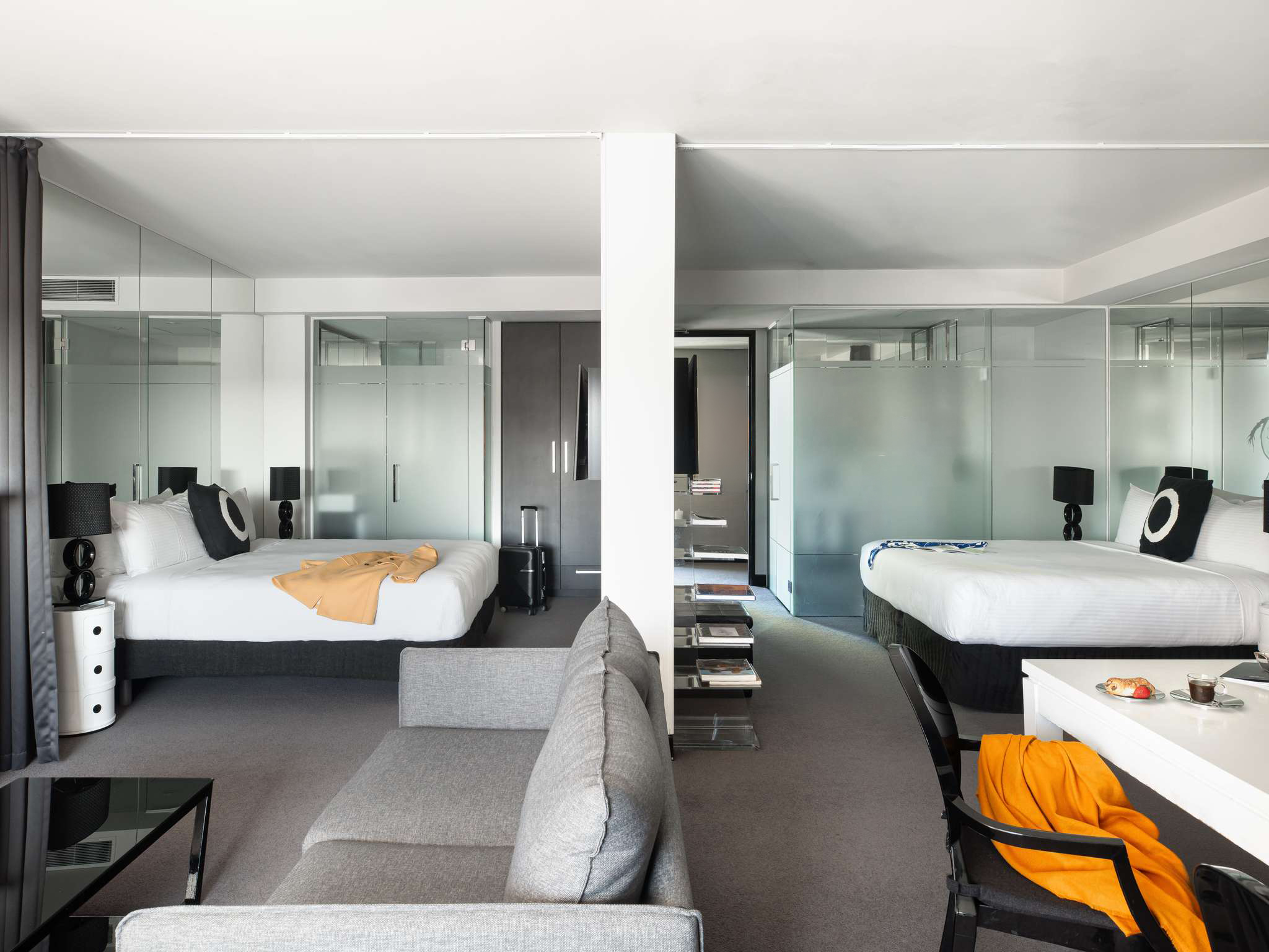 Elli Retreat Openplan